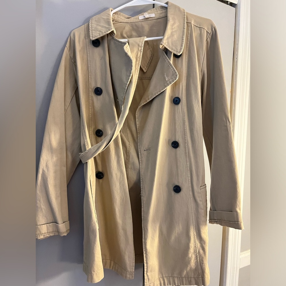 Women’s size S-unlined, lightweight jacket. Great condition.